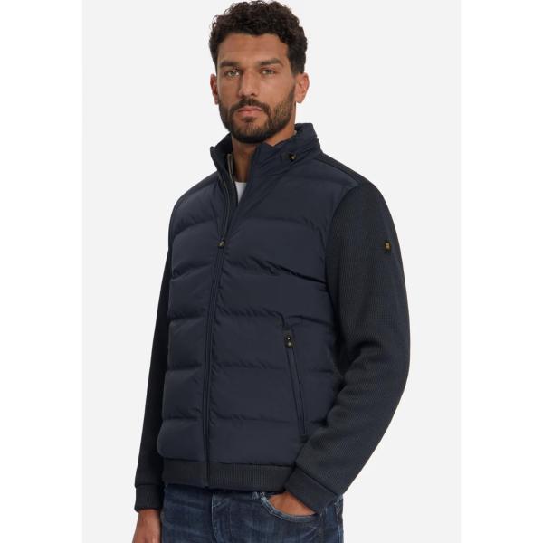 No Excess Heren 33630839 Dark Night